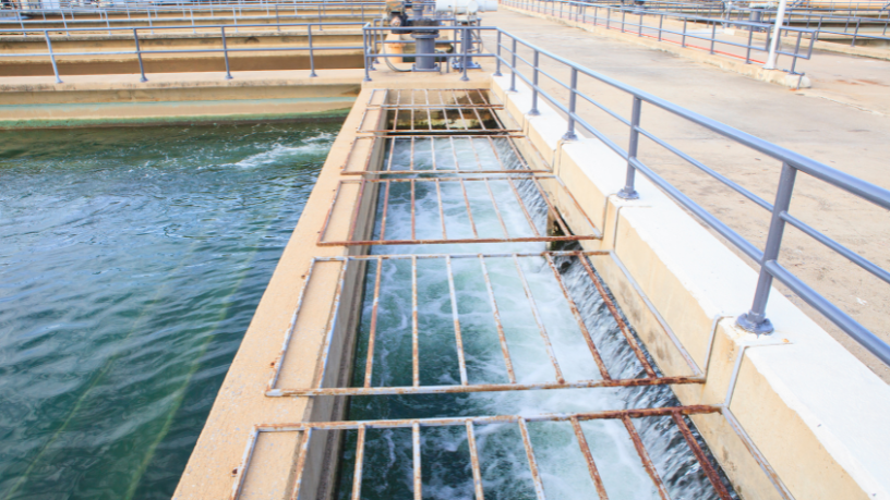 Operação eficiente no abastecimento de água segundo Odair Jose Mannrich.